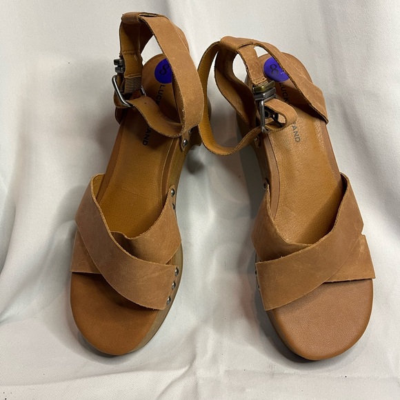 Lucky Brand Platform Brown Leather Sandals - Picture 5 of 8